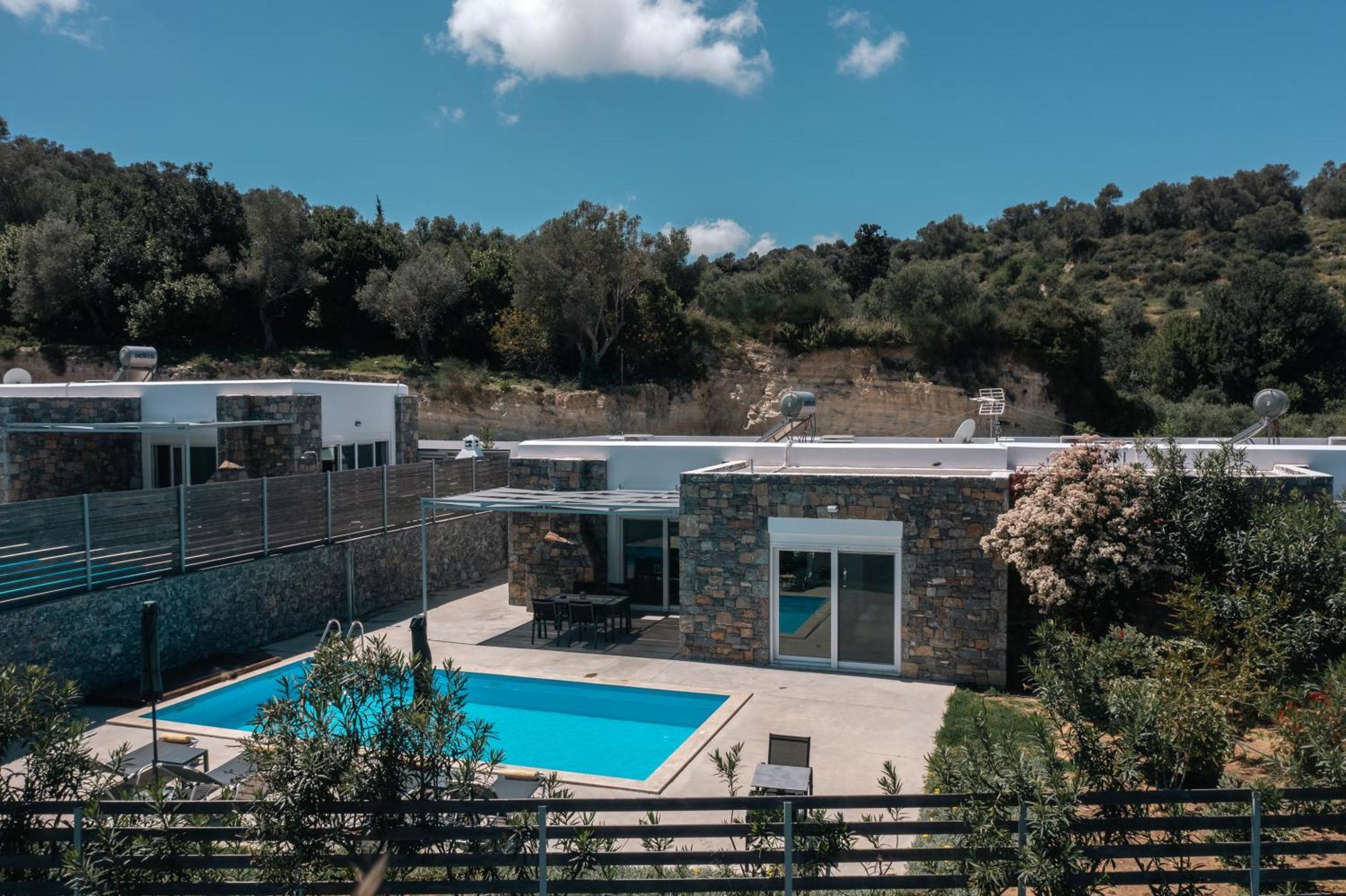 Kalostous Villa