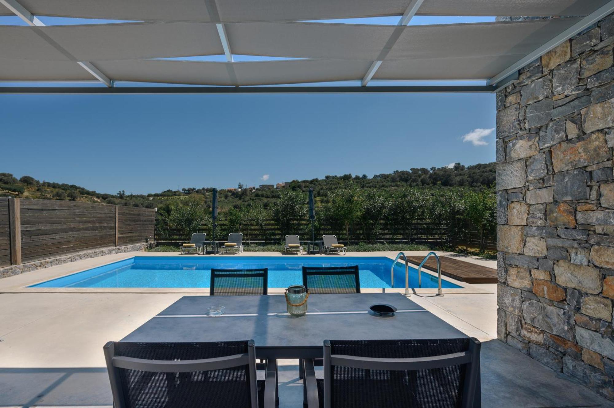 Kalostous Villa